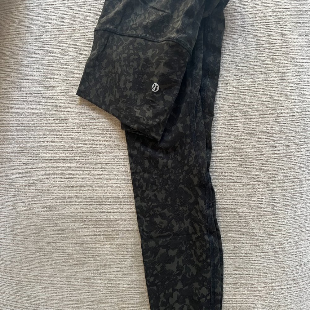 Lululemon Align High Rise 25" - Picture 4 of 5